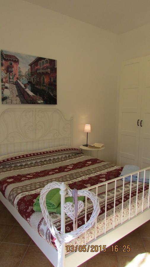 La Perla Lejlighedshotel Monte Isola Eksteriør billede